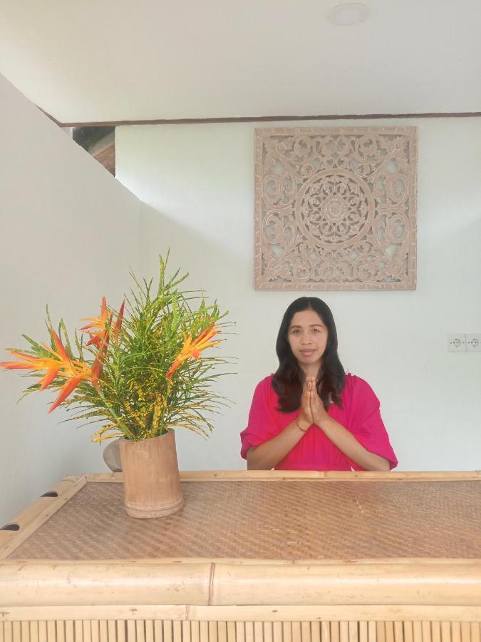 Putu Yoga Bungalow Ubud Esterno foto