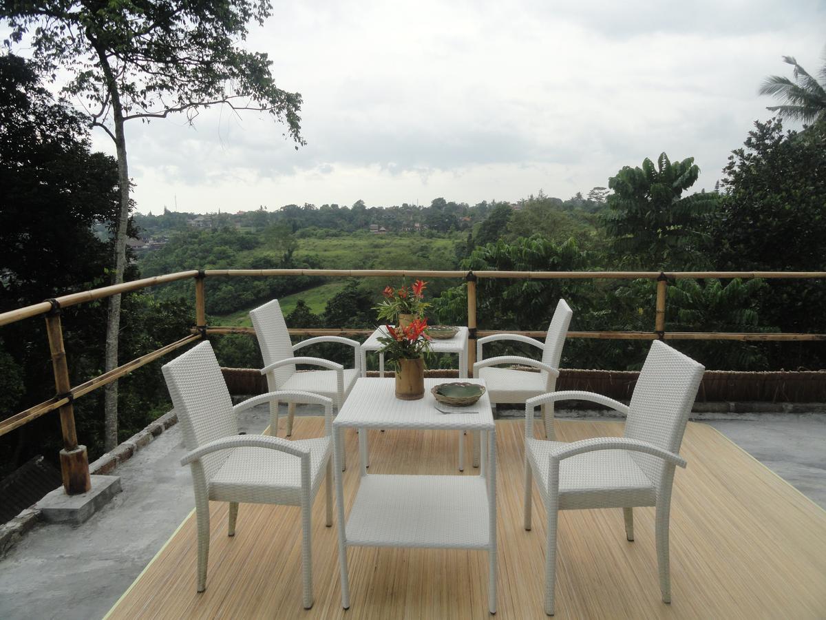 Putu Yoga Bungalow Ubud Esterno foto