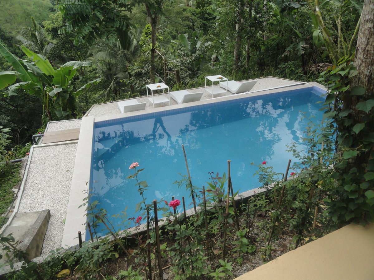 Putu Yoga Bungalow Ubud Esterno foto