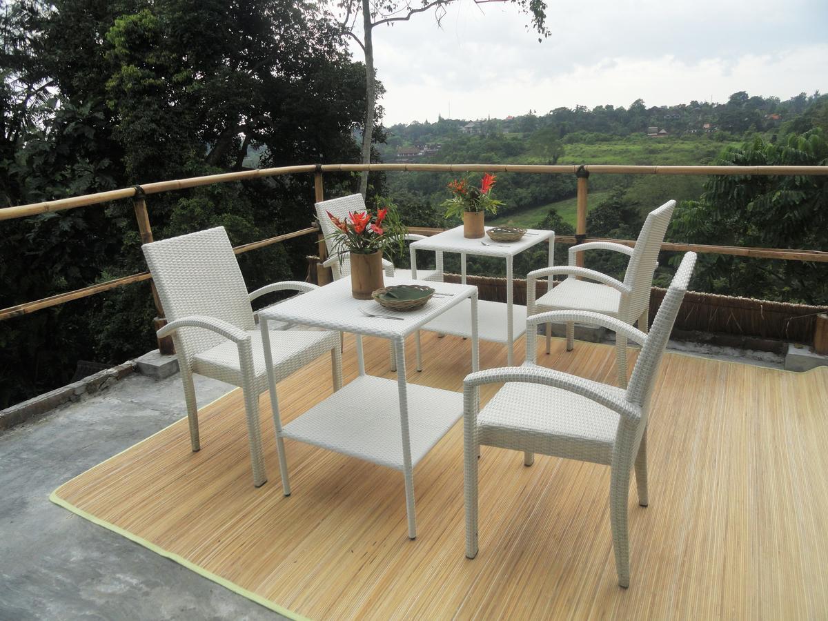 Putu Yoga Bungalow Ubud Esterno foto