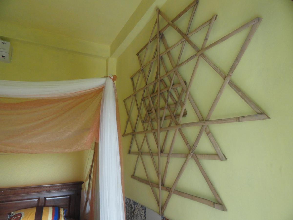 Putu Yoga Bungalow Ubud Esterno foto