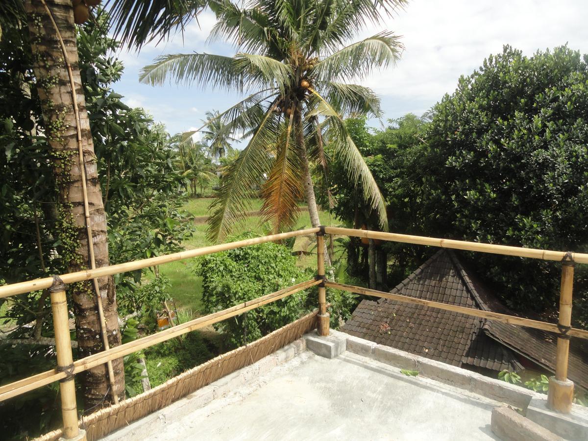 Putu Yoga Bungalow Ubud Esterno foto