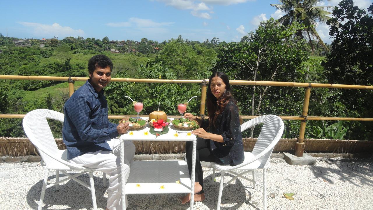 Putu Yoga Bungalow Ubud Esterno foto